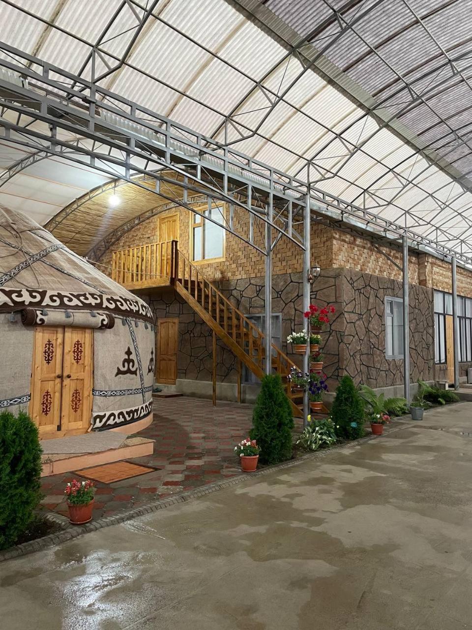 Guest House Amirhan Bokonbayevo Экстерьер фото